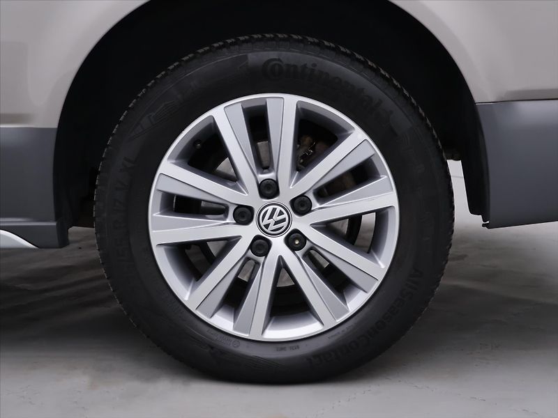 Volkswagen Multivan 2.0 TDI DSG 4x4 PanAmericana - fotka 28 z 35