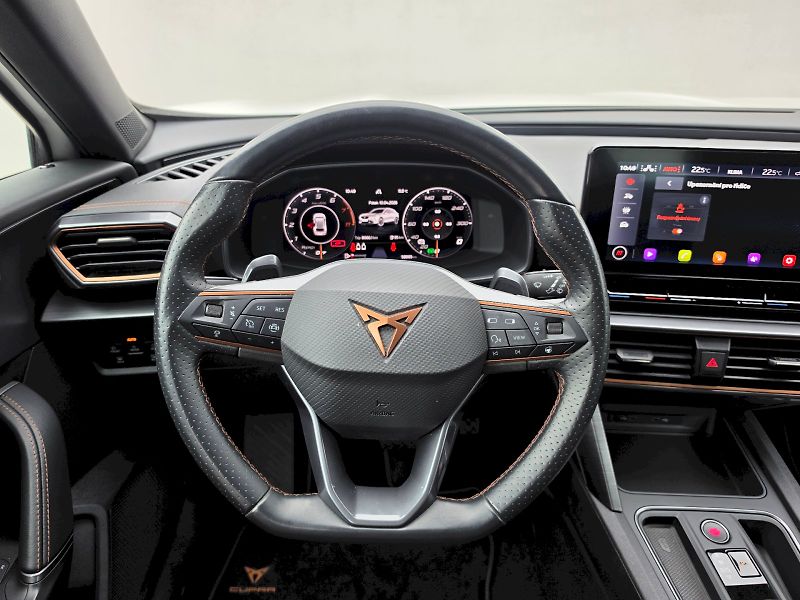 Cupra Formentor (2022) 2.0TSI 140KW DSG 4DRIVE - fotka 6 z 33