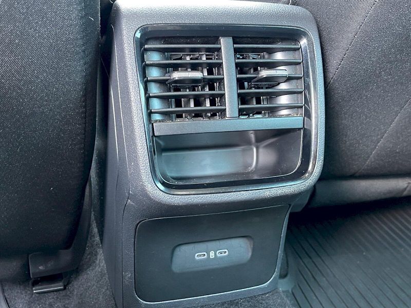 Škoda Octavia (2024) 1.5 TSI 110kW MHEV DSG Selecti - fotka 24 z 32