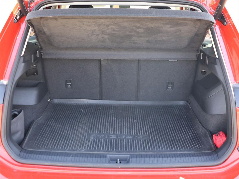 Volkswagen Tiguan 1,5 eTSI 110kW mHEV DSG CZ DPH - fotka 10 z 38
