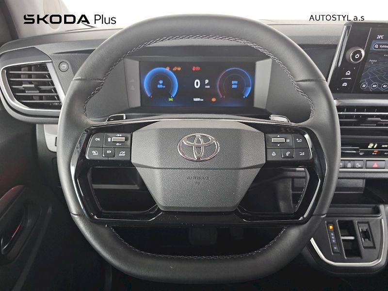 Toyota ProAce City Verso (2025) Proace Verso VIP L2 Webasto - fotka 5 z 28