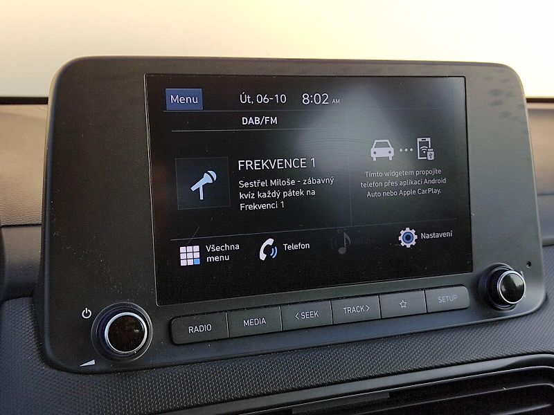 Hyundai Kona (2023) 1,0 T-GDi 88 Kw - fotka 25 z 38