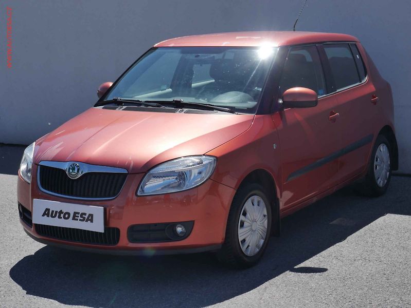 Škoda Fabia (2008) 1.2HTP, ČR, Ambiente, TZ - fotka 3 z 13