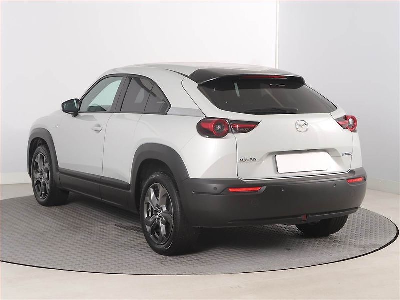 Mazda MX-30 (2023) e-Skyactiv, SoH 94% - fotka 4 z 16