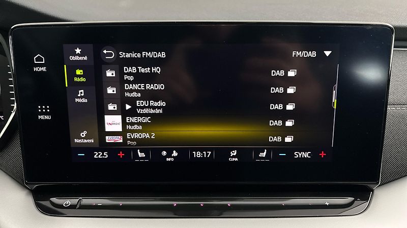 Škoda Octavia 1.5 TSI Style Combi - fotka 11 z 29
