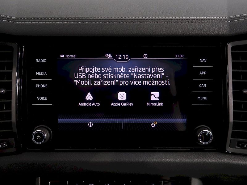 Škoda Kodiaq (2023) SPORTLINE 2.0TSI 140KW 4x4 DSG - fotka 28 z 42