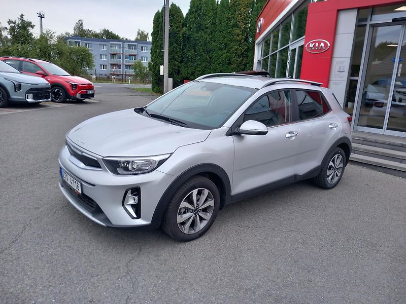 Kia Stonic (2025) 1,2 DPI EXCLUSIVE PLUS - fotka 4 z 7