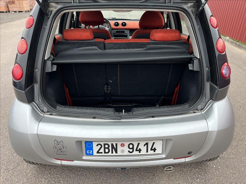 Smart Forfour 1,3 i AUTOMAT PANORAMA KLIMA - fotka 28 z 35