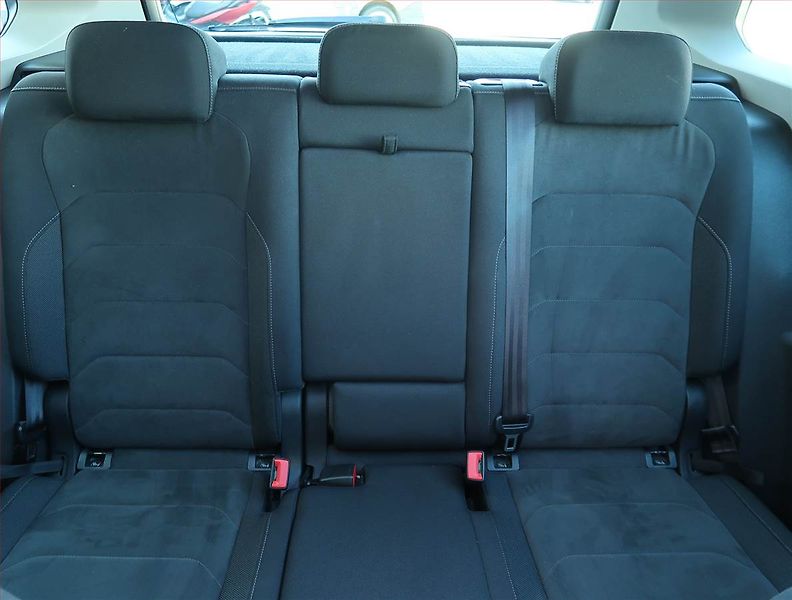 Volkswagen Tiguan (2018) Highline 2.0 TDI - fotka 10 z 23