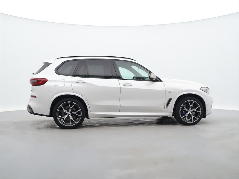 BMW X5 3,0 M50d 294kW CZ DPH FULL SER - fotka 7 z 38