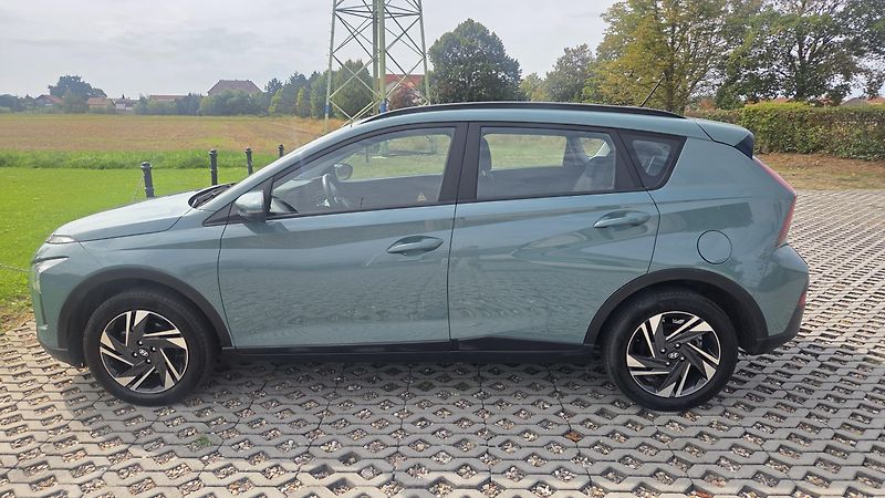 Hyundai Bayon (2023)  1.2i 62 kW ComfortClub CZ DPH - fotka 5 z 28