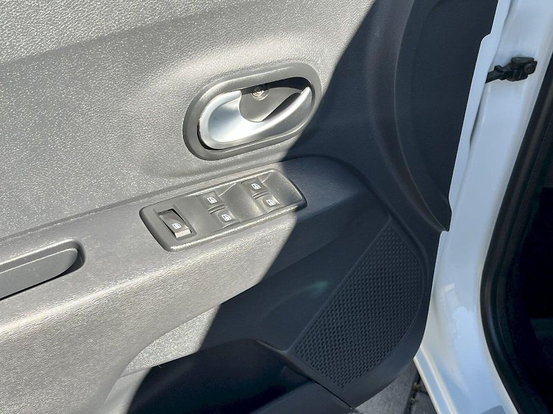 Dacia Lodgy (2017) 1,6SCe 75 kW Arctica 7 míst LP - fotka 21 z 24