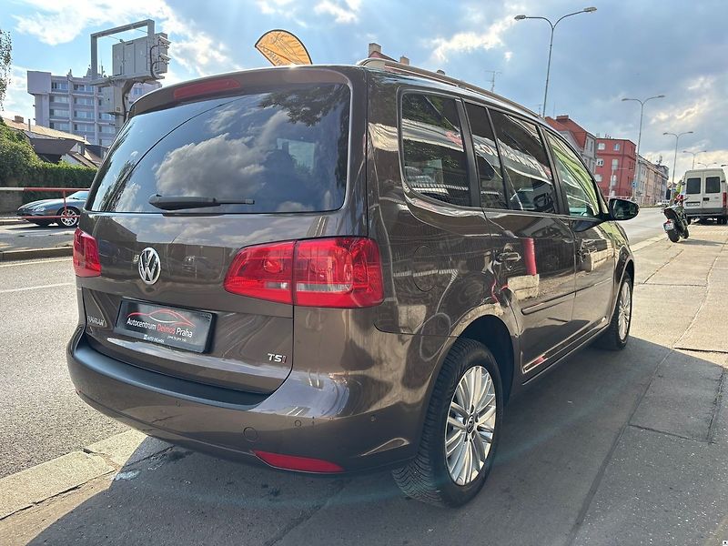 Volkswagen Touran 1.4TSI-103KW.DSG.7MÍST.ZÁRUKA - fotka 8 z 51