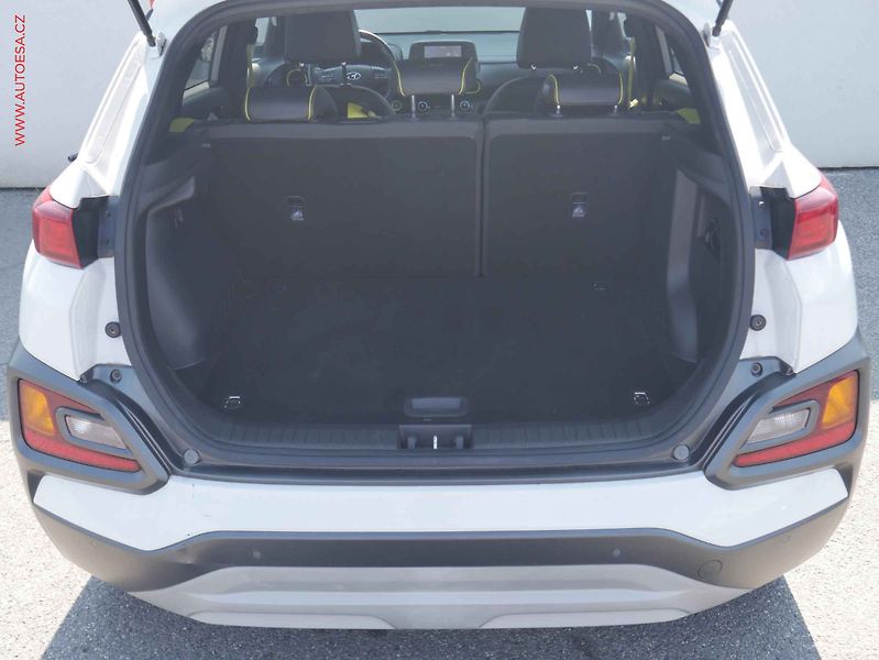Hyundai Kona (2018) 1.0T-GDi, 1.maj,ČR, Navigace - fotka 7 z 16