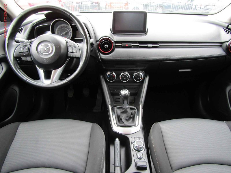 Mazda CX-3 (2017) 2.0 i, ČR, Navi, AC, tempo - fotka 8 z 17