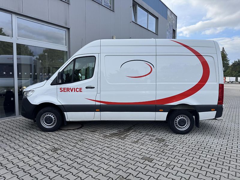 Mercedes-Benz Sprinter (2022) 317CDi Aut.Navi,Kamera,Tažné - fotka 5 z 22