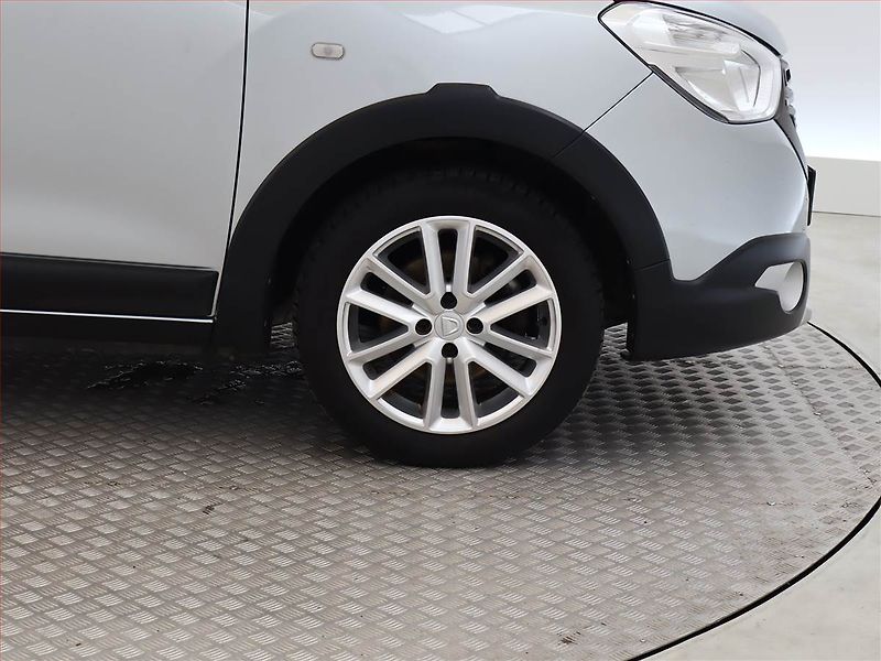 Dacia Lodgy (2020) Stepway 1.3 TCe, 7 míst - fotka 12 z 13