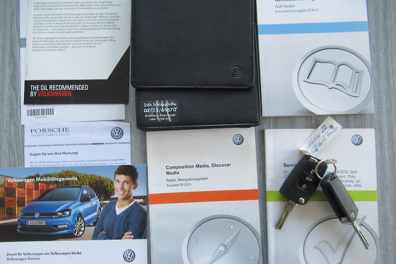 Volkswagen Golf 1.6 TDi AUT.KLIMA VYHŘ.SEDAČKY - fotka 19 z 32