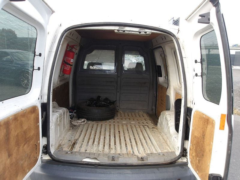 Volkswagen Caddy 1,4i  ČR JEZDÍ VÝBORNĚ ! - fotka 18 z 21
