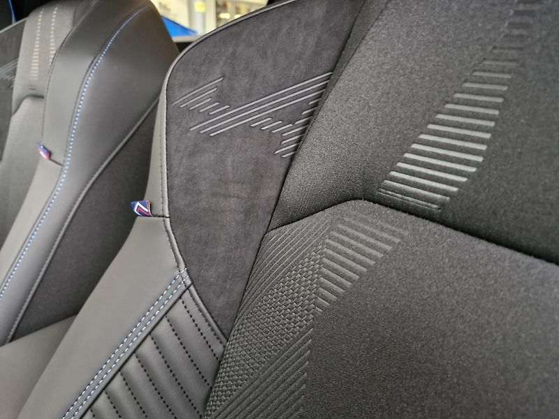 Renault Clio (2026) esprit Alpine full hybrid 160 - fotka 21 z 21