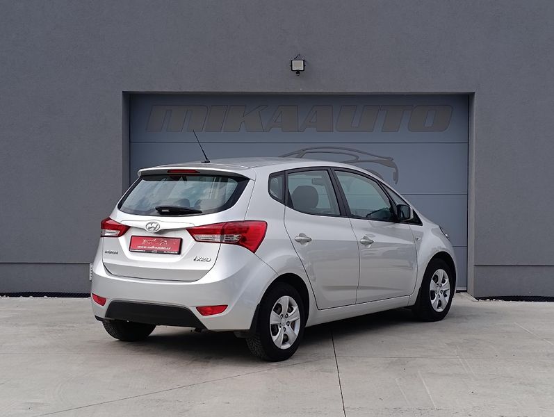 Hyundai ix20 1.4CVVT 66kW ČR 1.MAJITEL DPH - fotka 5 z 30