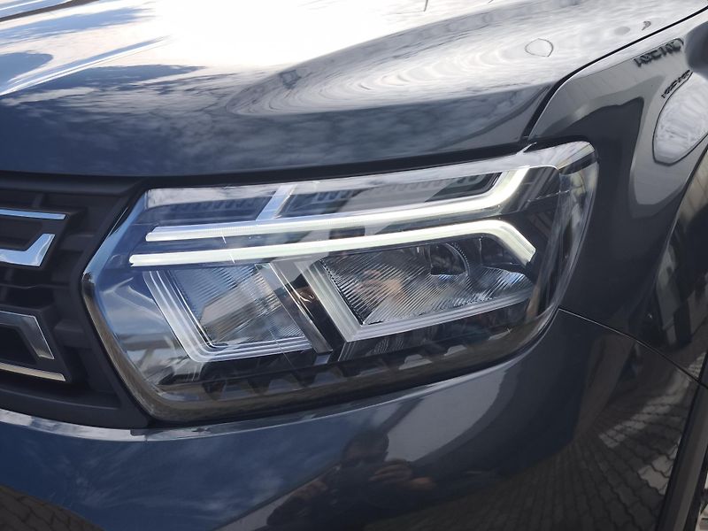 Dacia Duster 2022 ČR 1.3 TCe 96kW Prestige - fotka 23 z 32