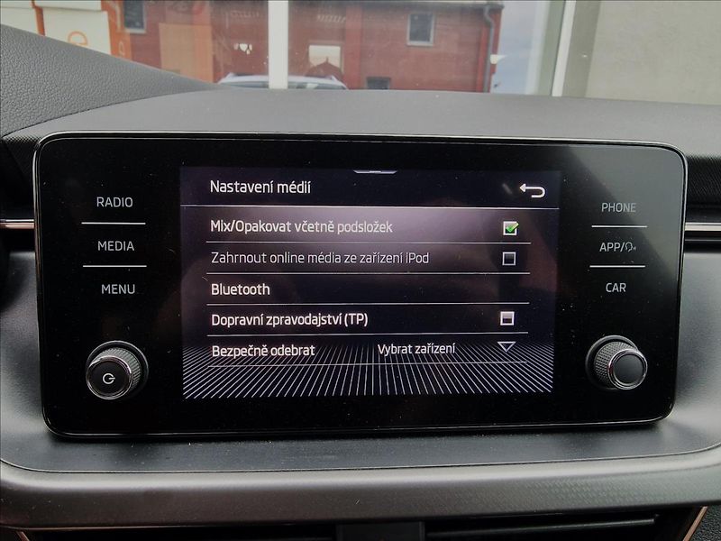 Škoda Kamiq 1.0TSI CNG Style,REZERVACE - fotka 29 z 50