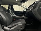 Volvo V60 T6 MOMENTUM RECHARGE AUT - náhled 18