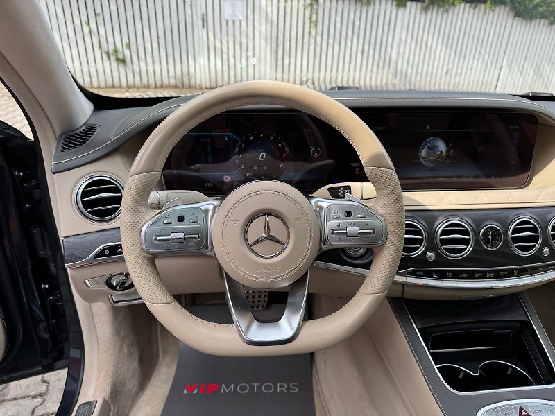 Mercedes-Benz Třídy S S560-4M-DESIGNO-LCD-R20-ČR - fotka 16 z 39