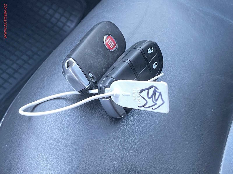 Fiat Freemont (2014) 2.0 JTD AWD, Lounge, AT - fotka 22 z 22