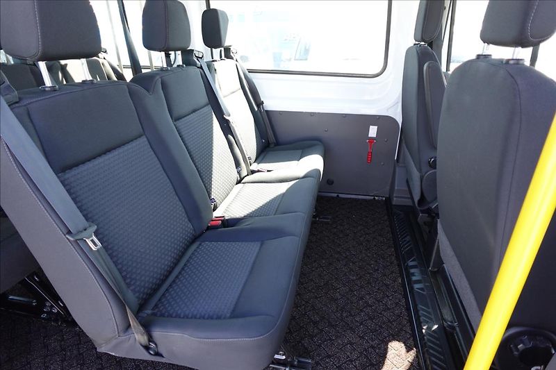 Ford Transit 2,0 TDCi  L3H2 8MÍST BUS KLIMA - fotka 20 z 40