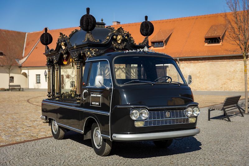 Fiat Ostatní (1958) 1100T POHŘEBNÍ VŮZ - fotka 3 z 36