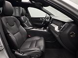 Volvo XC60 B4 AWD INSCRIPTION  - náhled 28