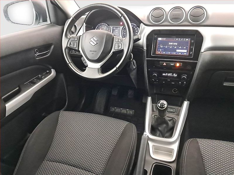 Suzuki Vitara (2016) 1.6 VVT, Serv.kniha, Tempomat - fotka 7 z 16