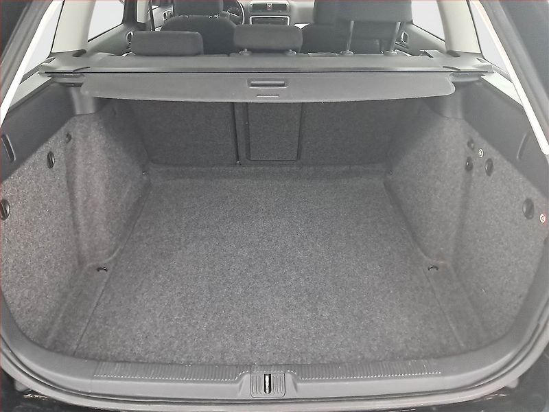 Škoda Octavia (2010) 1.6 TDI, po STK, Tažné - fotka 13 z 18