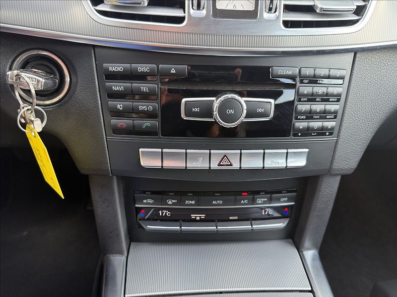 Mercedes-Benz Třídy E E 300de Hybrid Vzduch - fotka 15 z 17