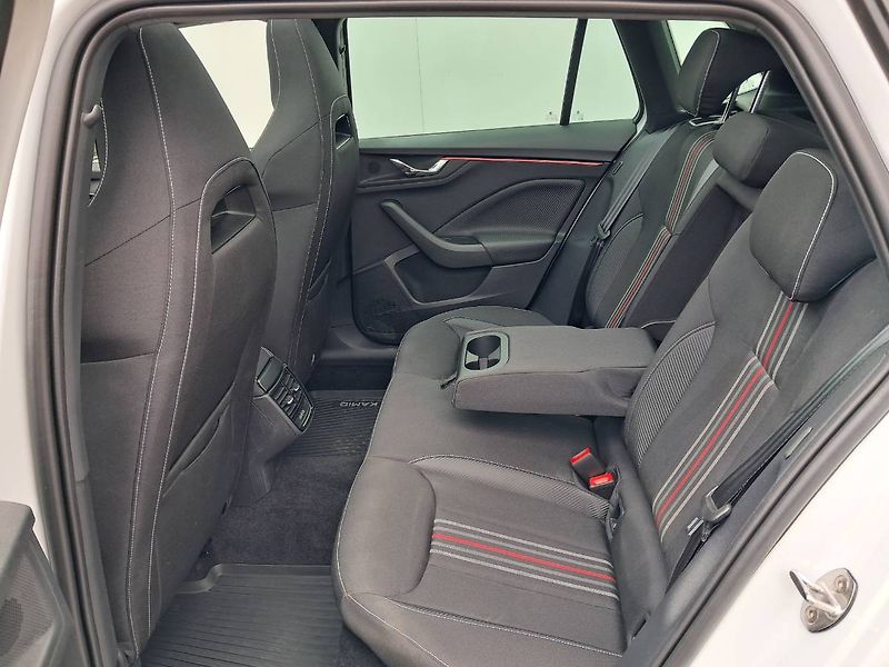 Škoda Kamiq (2025) Monte Carlo 1.5 TSI / 110 kW D - fotka 23 z 29
