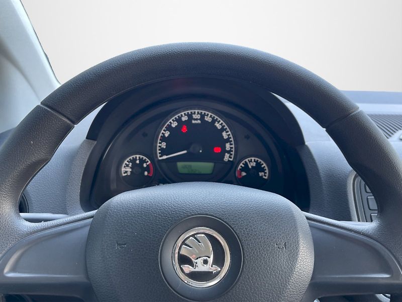 Škoda Citigo (2015) 1.0 MPI 44 kW Ambition Plus - fotka 9 z 28