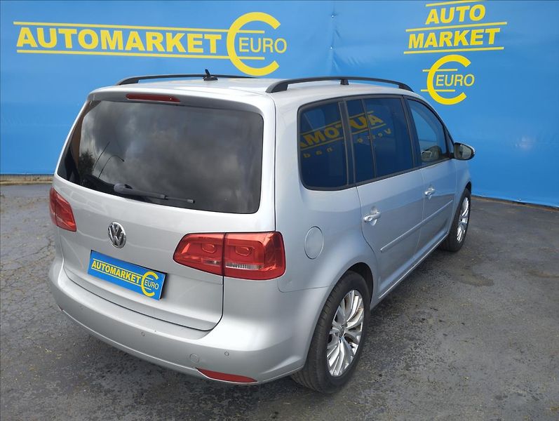 Volkswagen Touran 1,4 TSi 103KW - fotka 4 z 16