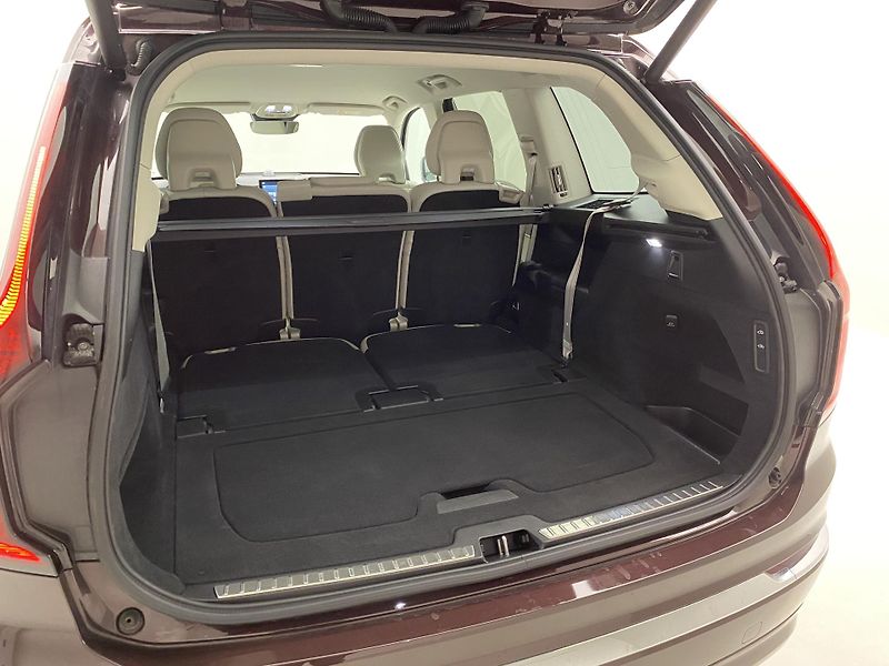 Volvo XC90 T8 AWD RECHARGE BRIGHT PLUS 7m - fotka 6 z 69