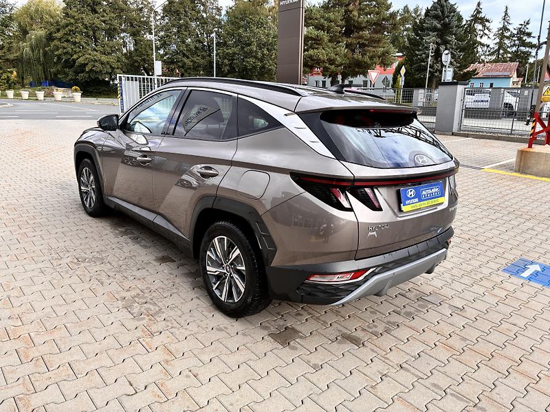 Hyundai Tucson 1.6T-GDi 110kW SMART AUTOMAT - fotka 5 z 31