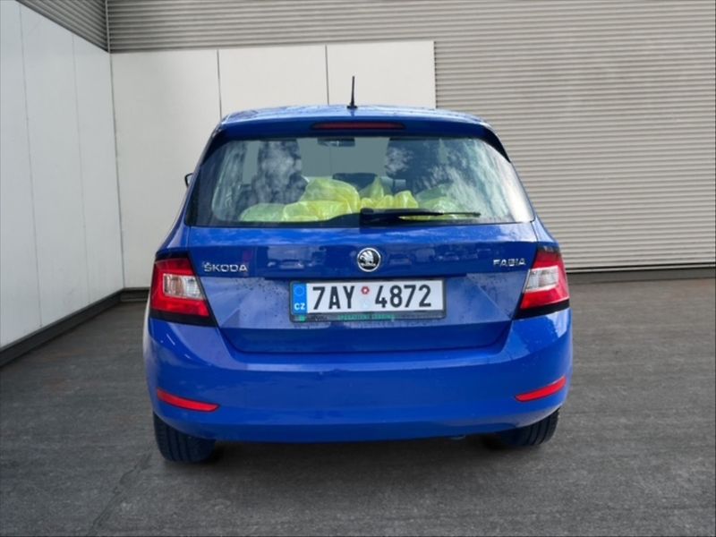 Škoda Fabia 1,0 TSI Active - fotka 5 z 11