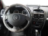 Renault Clio (2004) 1.4 16V, 2.maj,ČR, AT, AC - náhled 11