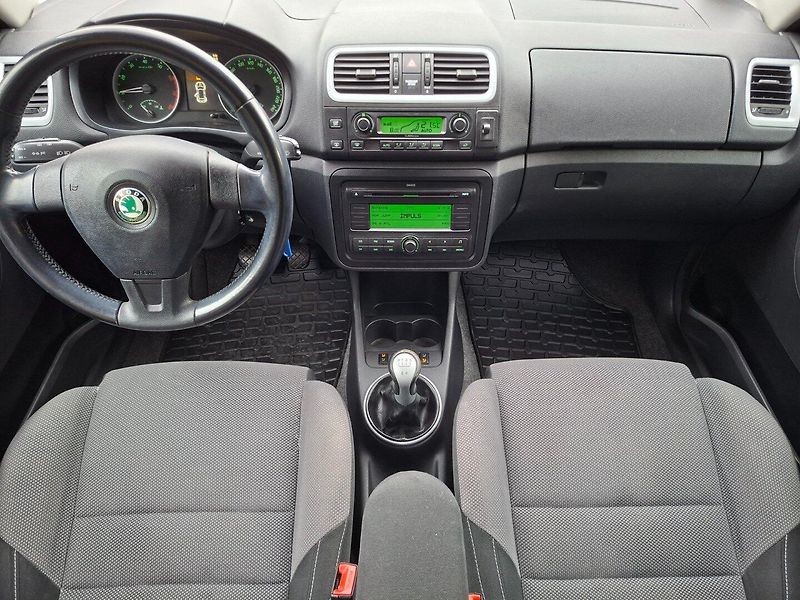 Škoda Roomster (2008) 1.4i 16V 63kW -VÝBAVA - fotka 10 z 35