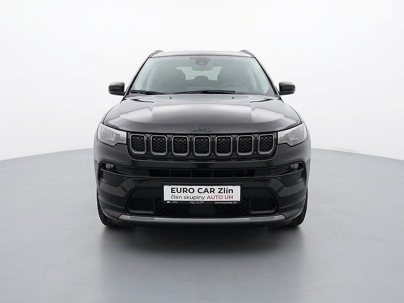 Jeep Compass 1,3   S - fotka 2 z 18