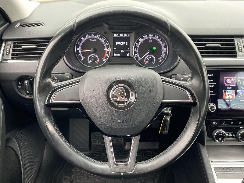 Škoda Octavia (2017) Combi 2.0 TDI DSG Ambition+ - fotka 6 z 34