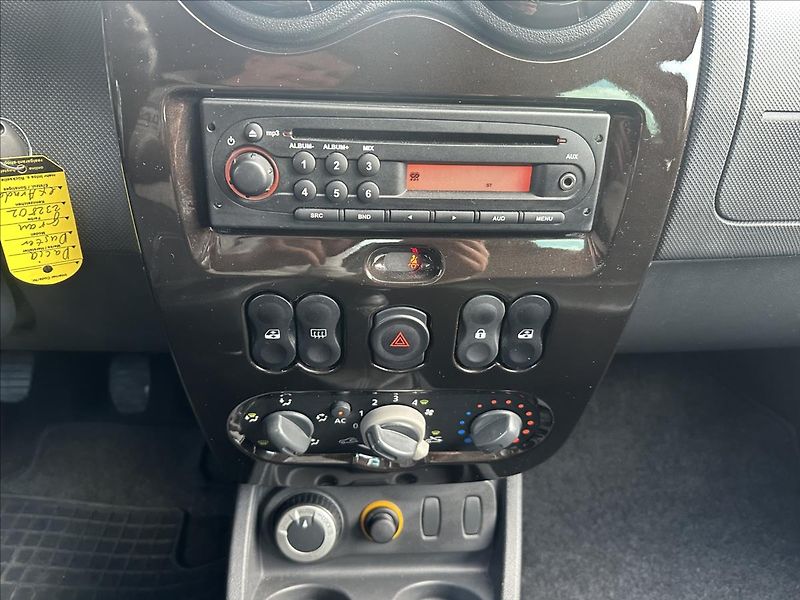 Dacia Duster 1,6 4x4 1.majitel. - fotka 16 z 25
