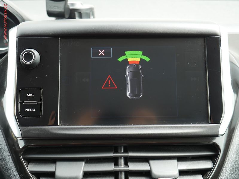Peugeot 208 (2014) 1.6i, ČR, autoAC, temp - fotka 15 z 15