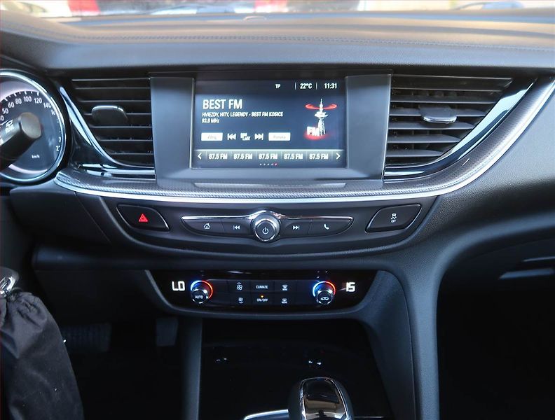 Opel Insignia (2020) 1.5 CDTI, Automat, Serv.kniha - fotka 12 z 17