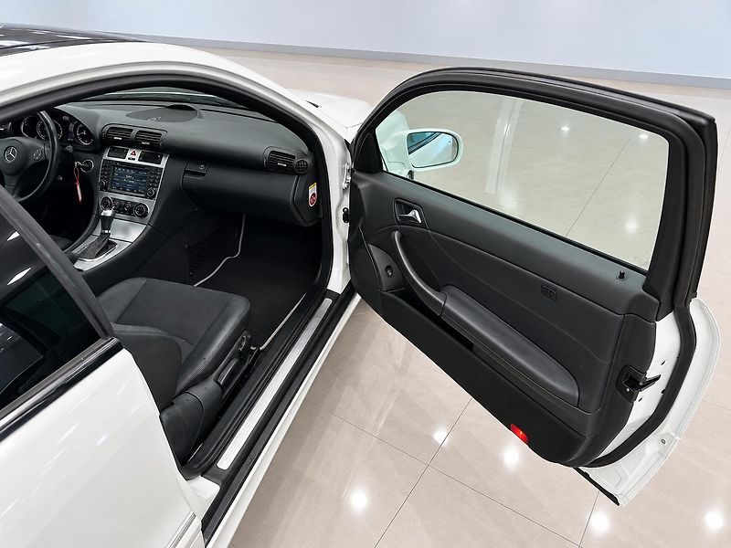 Mercedes-Benz CLC (2010) - fotka 9 z 19